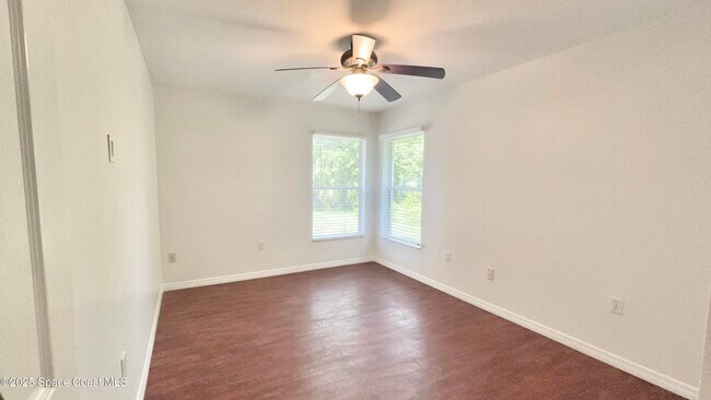 Building Photo - 3479 Horse Creek Cir