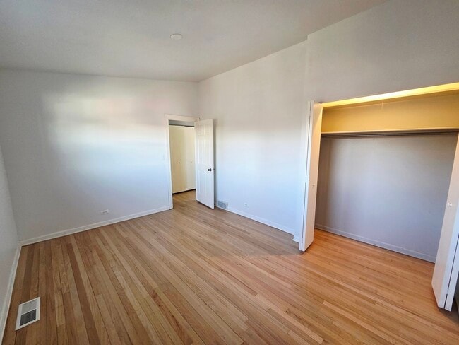 Building Photo - 828 Lavergne Ave