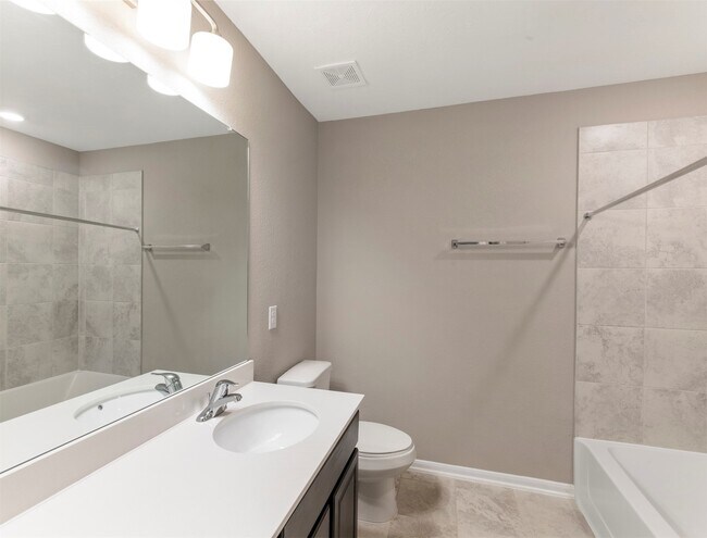 Building Photo - 5712 Bluebonnet Ln