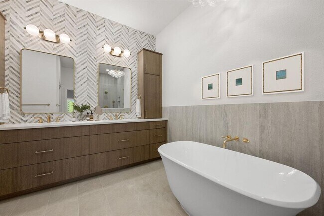 Building Photo - 1520 Ben Crenshaw Way