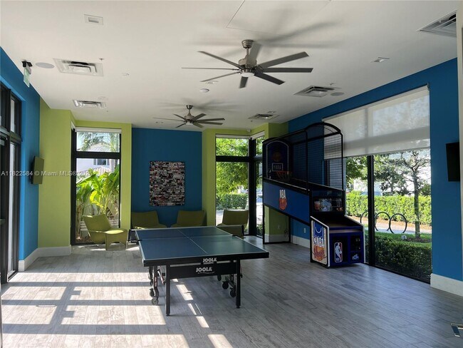 Building Photo - 8224 NW 43rd St