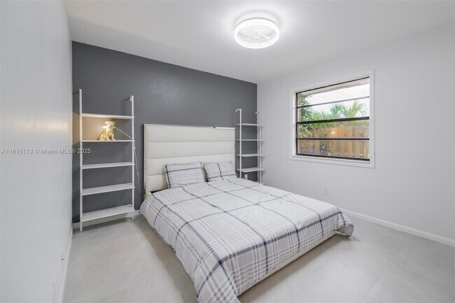 Building Photo - 13526 Jonquil Pl