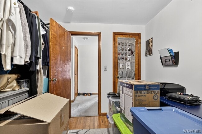 Building Photo - 116 Springville Ave