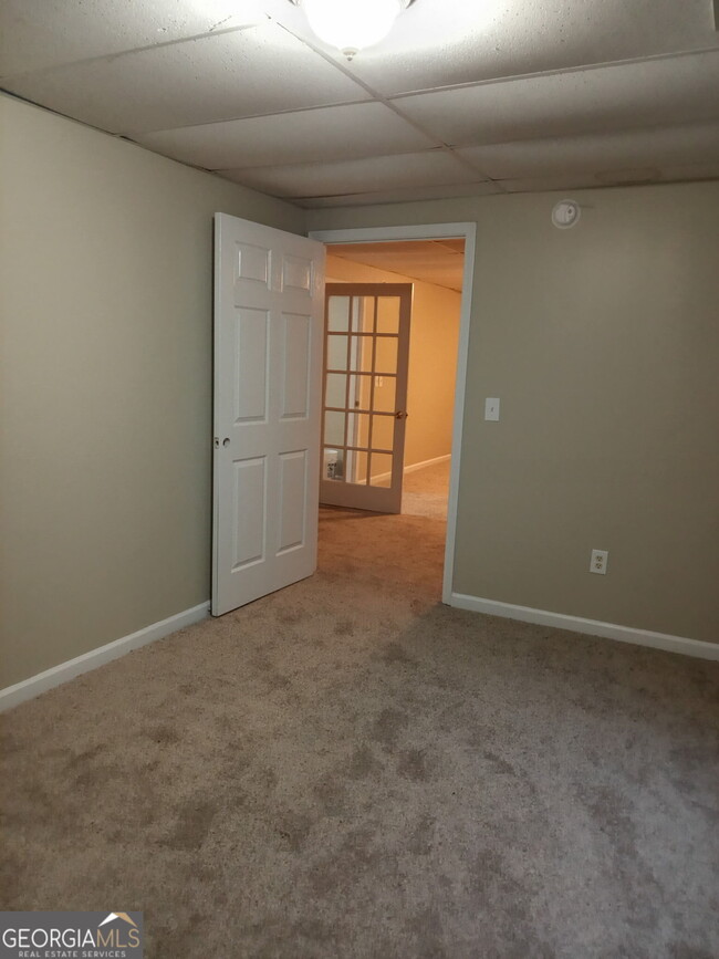 Building Photo - 3213 Southridge