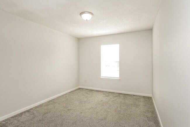 Building Photo - 2581 Arborgreen Cove