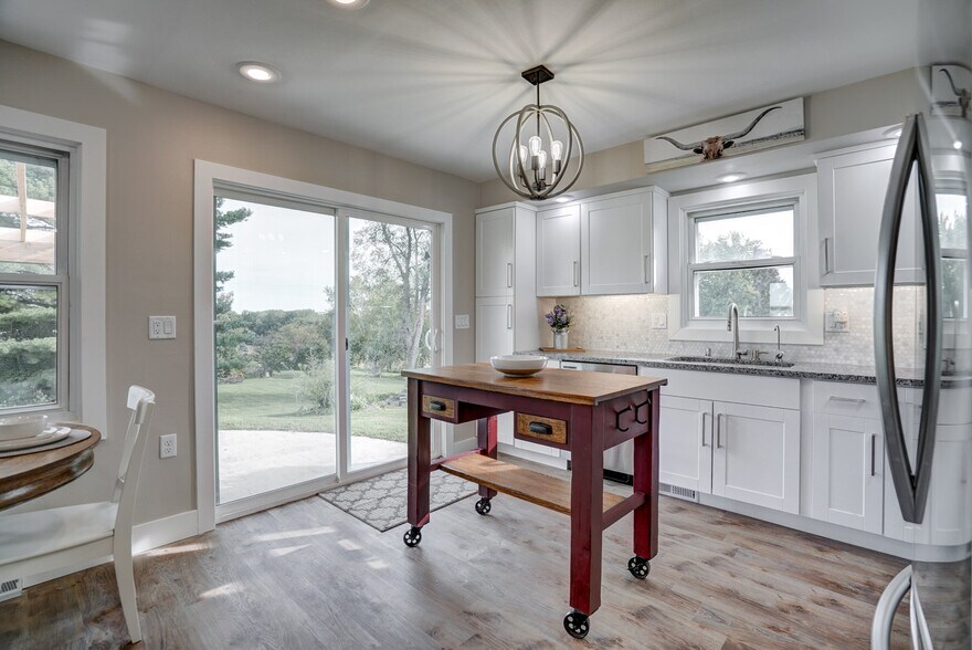 Brand new kitchen - 4688 Capitol View Rd