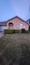 Building Photo - 715 Ford Dr