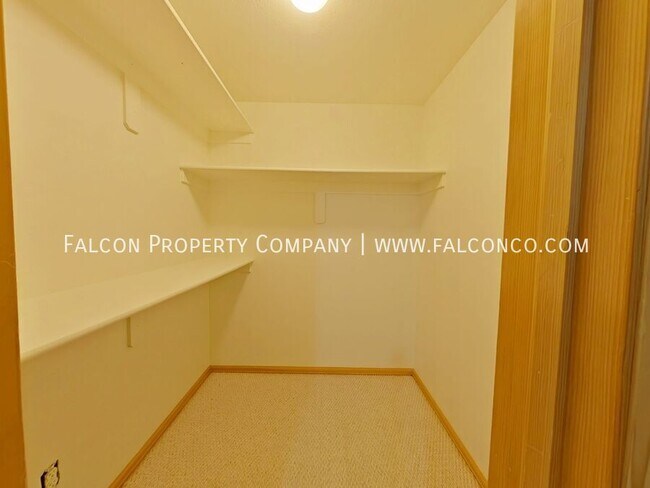 Building Photo - 8093 Fort Smith Rd