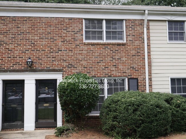 Primary Photo - END UNIT TOWNHOME ON OLD TOWN CLUB GOLF CO...