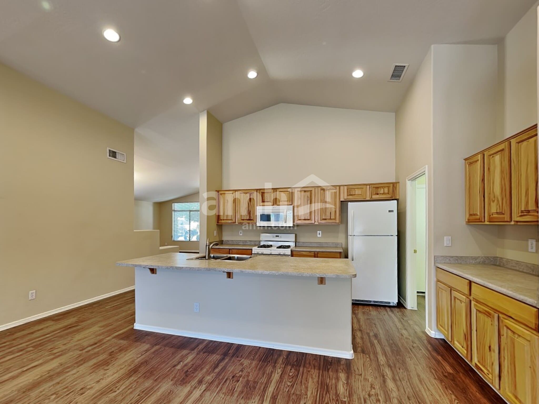 Building Photo - 8514 W Mohave St