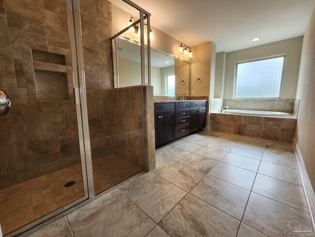 Building Photo - 6061 Twenty One Oaks Dr