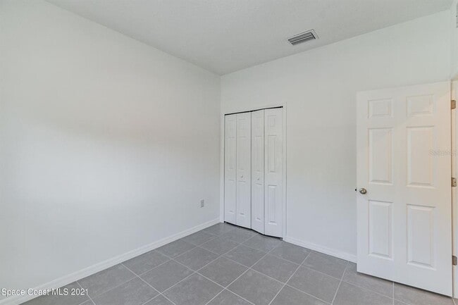 Building Photo - 1590 Jacobin St NW