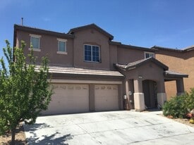 Building Photo - 3913 Royal Stone Ct