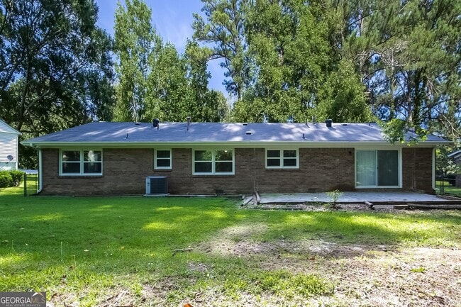 Building Photo - 6207 Newberry Ln