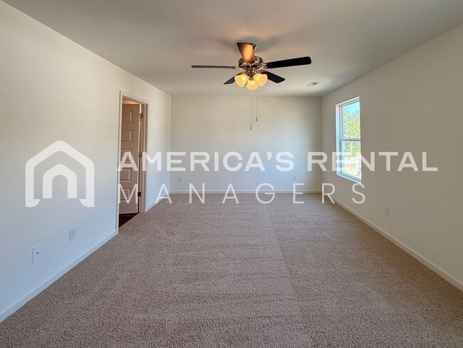 Building Photo - Coming Soon! Available to View NOW!!!
