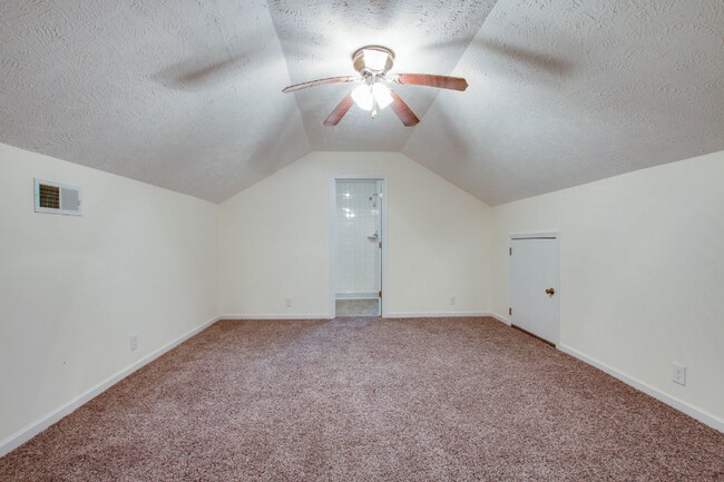 Building Photo - 8830 Manchester Pike