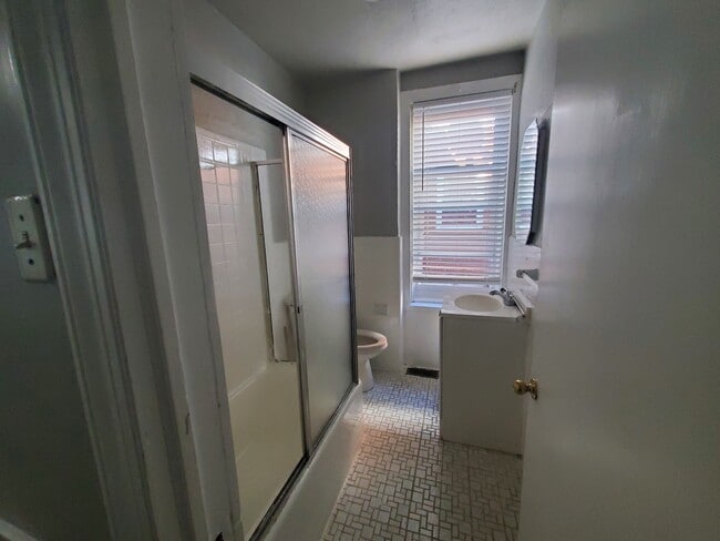 Building Photo - 6336 Wheeler St