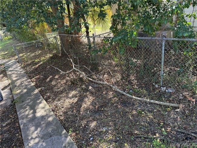 Building Photo - 7 N Jackson St