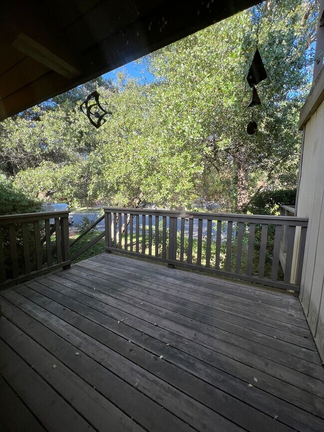Building Photo - *** COMING SOON*** 2 Bedroom 2 Bathroom 2 Car Garage in Crosswoods HOA