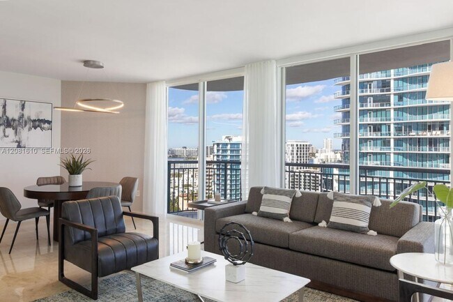 Building Photo - 17375 Collins Ave