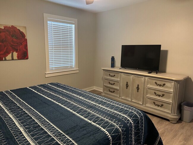 Building Photo - 189 Fox Pl