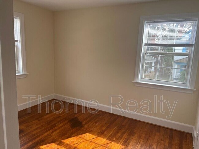 Building Photo - 500 Hammond St