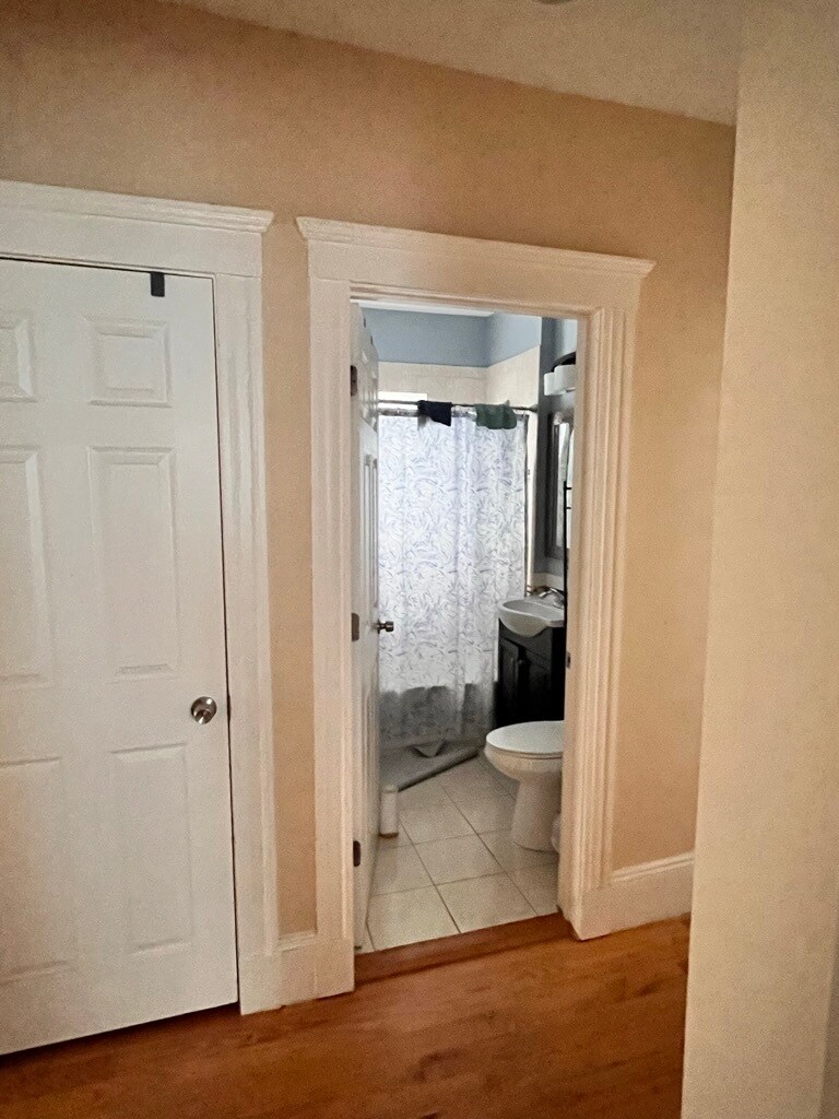 Hallway Linen Closet Bath - 11 Joseph St