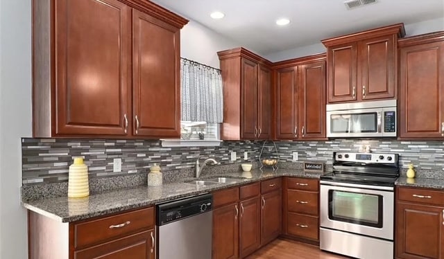 Building Photo - 9 Melody Dr