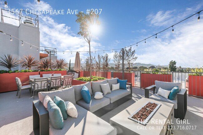 Building Photo - 3567 Chesapeake Ave