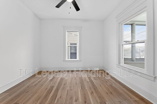 Building Photo - 2201 Gould Ave