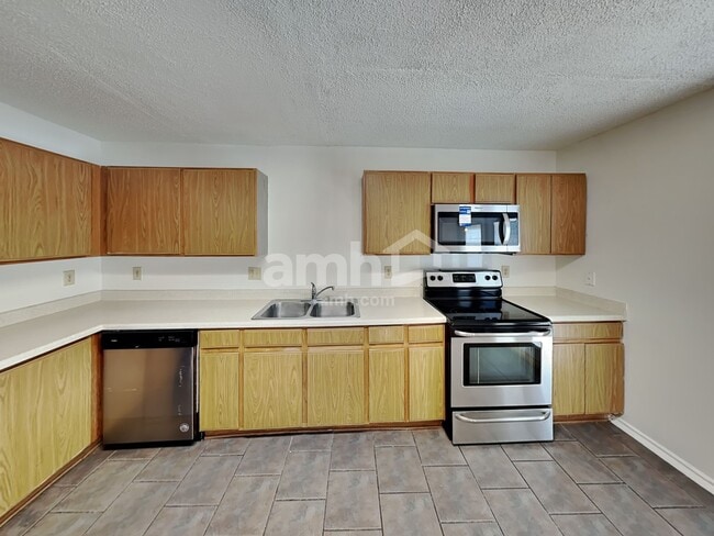 Building Photo - 5407 Colton Creek