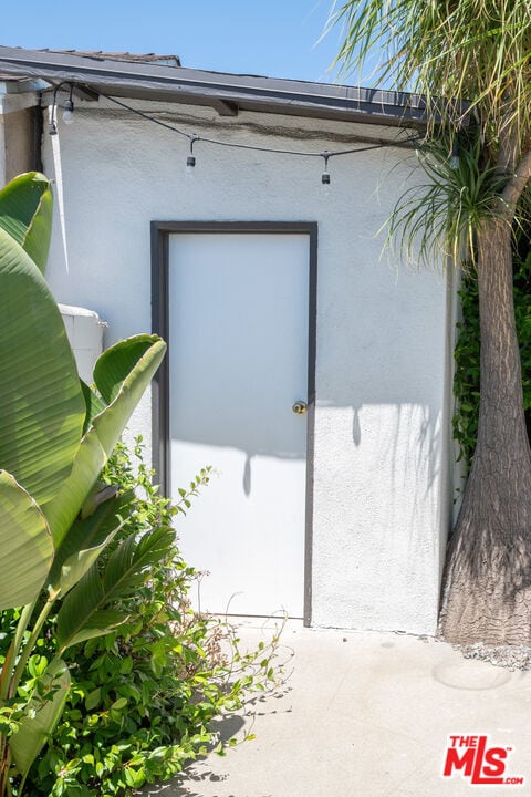 Building Photo - 3111 Glenhurst Ave