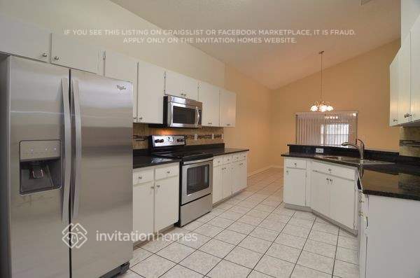 Building Photo - 1605 Elk Spring Dr