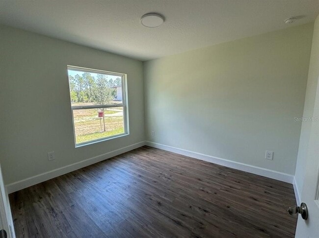 Building Photo - 2232 Florida Dr