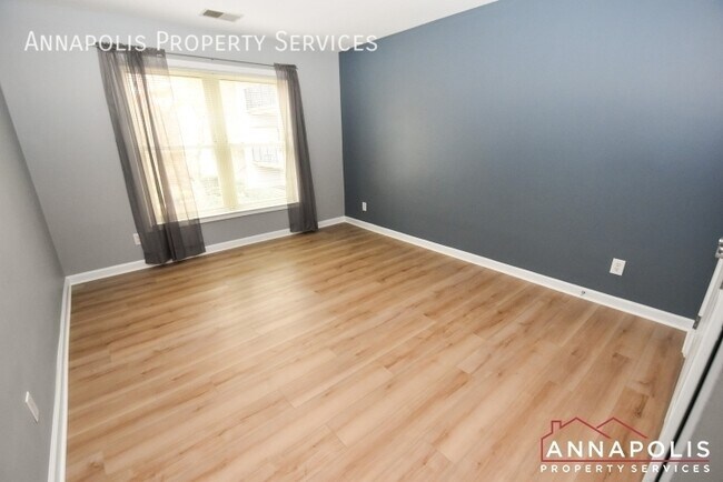 Building Photo - 1115 Primrose Ct