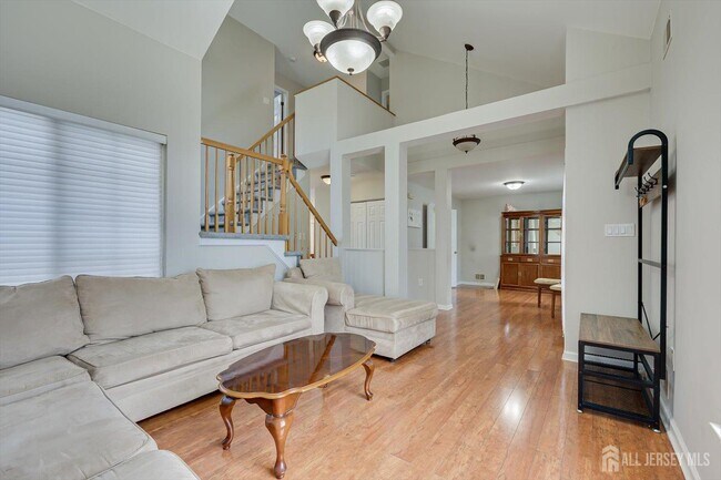 Building Photo - 51 Cherrywood Dr