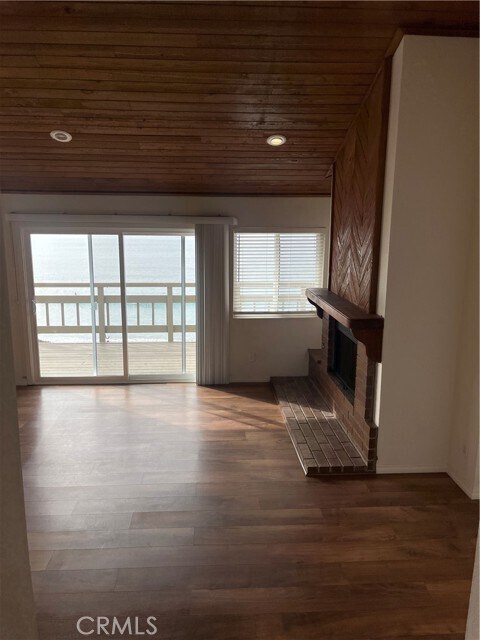 Building Photo - 1532 Neptune Ave