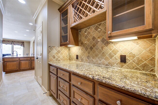 Primary Photo - 28318 Wild Mustang Ln