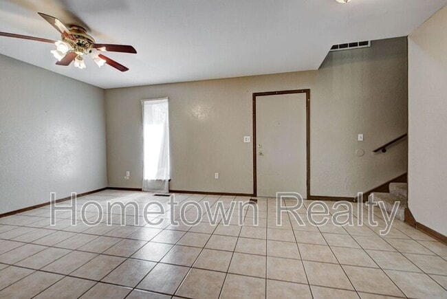 Building Photo - 7301 Edenborough Dr