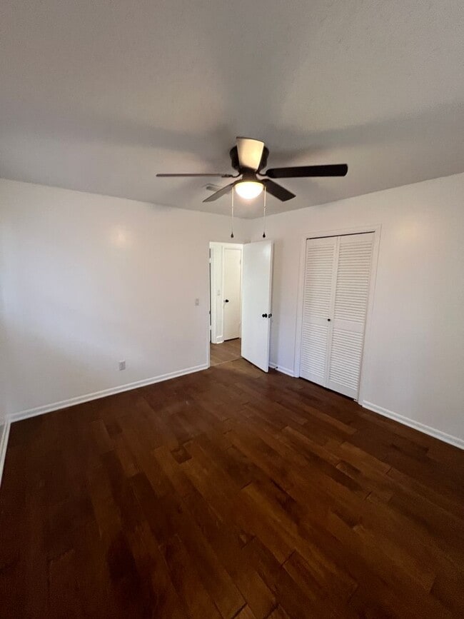 Building Photo - Available April!