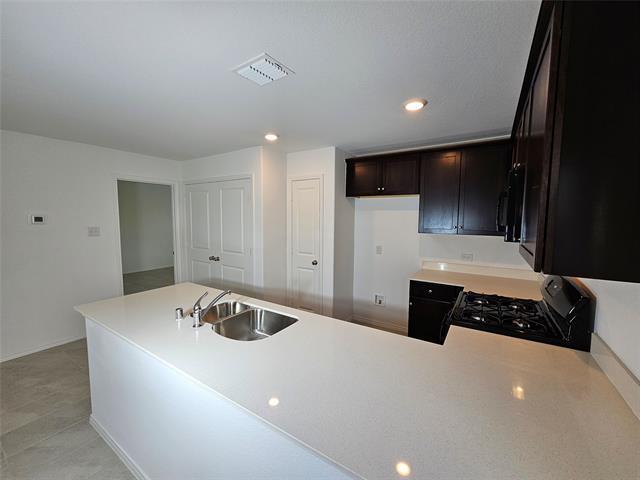 Building Photo - 7609 Bluebell Ln