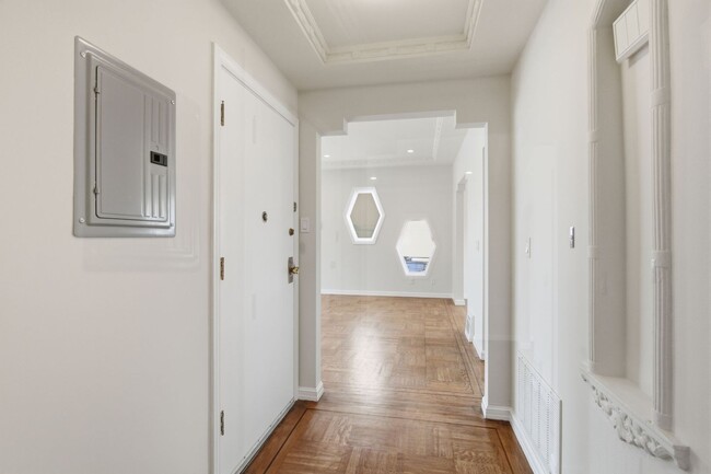Building Photo - 1603 Ortega St