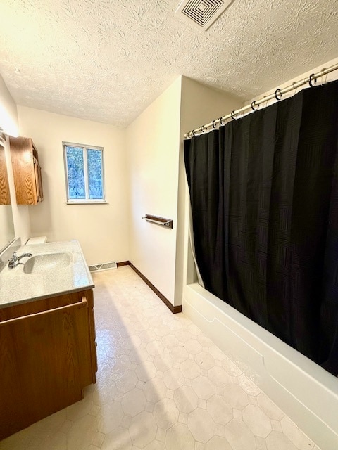 Building Photo - 6247 Amanda Dr