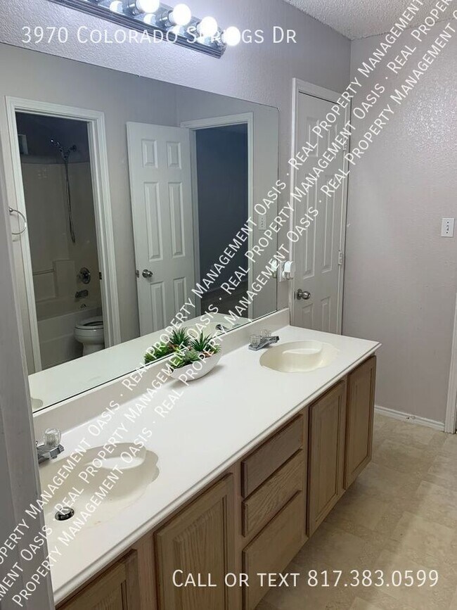 Building Photo - 3970 Colorado Springs Dr