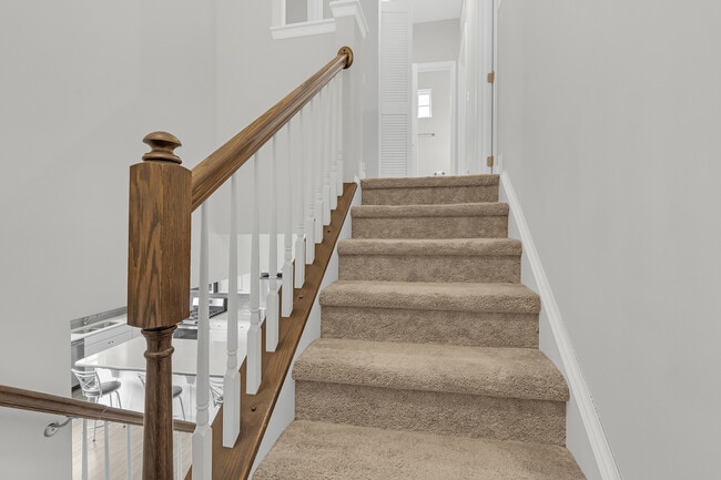 Building Photo - 780 Weller Dr