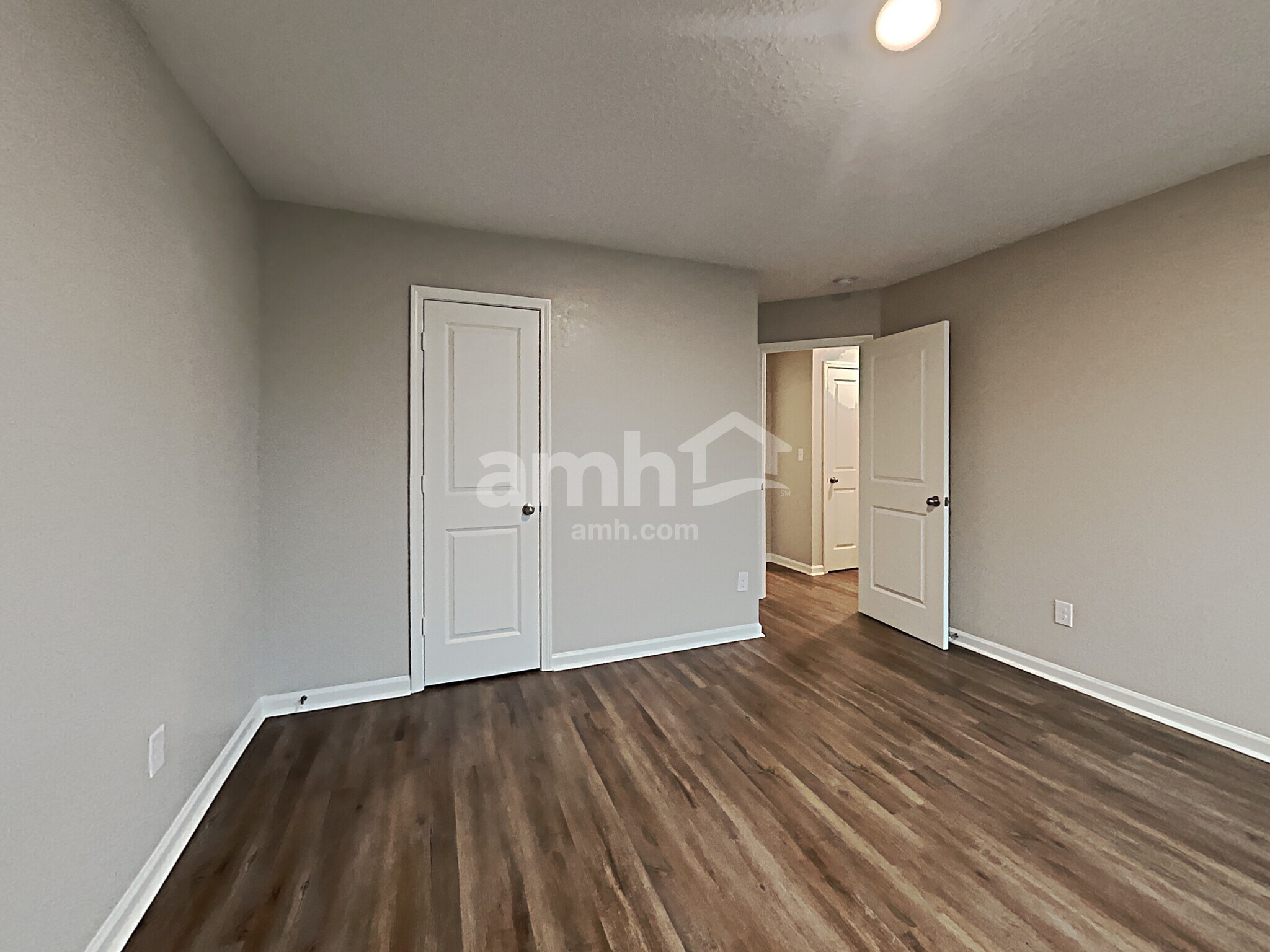 Building Photo - 3315 Ridge HillPkwy