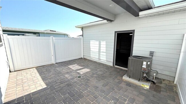 Building Photo - 4576 Maple Waltz