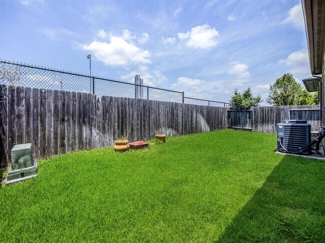 Building Photo - 13120 Wornington Ct