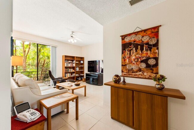 Building Photo - 5400 Eagles Point Cir