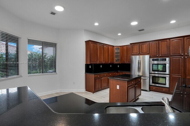 Building Photo - 7871 SW 195th Terrace
